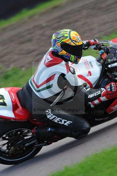 Motorcycle action photographs;Rockingham;Rockingham photographs;event digital images;eventdigitalimages;no limits trackday;peter wileman photography;rockingham corby northamptonshire;trackday;trackday digital images;trackday photos