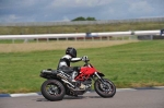 Motorcycle-action-photographs;Rockingham;Rockingham-photographs;event-digital-images;eventdigitalimages;no-limits-trackday;peter-wileman-photography;rockingham-corby-northamptonshire;trackday;trackday-digital-images;trackday-photos