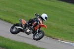Motorcycle-action-photographs;Rockingham;Rockingham-photographs;event-digital-images;eventdigitalimages;no-limits-trackday;peter-wileman-photography;rockingham-corby-northamptonshire;trackday;trackday-digital-images;trackday-photos