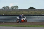 Motorcycle-action-photographs;Rockingham;Rockingham-photographs;event-digital-images;eventdigitalimages;no-limits-trackday;peter-wileman-photography;rockingham-corby-northamptonshire;trackday;trackday-digital-images;trackday-photos