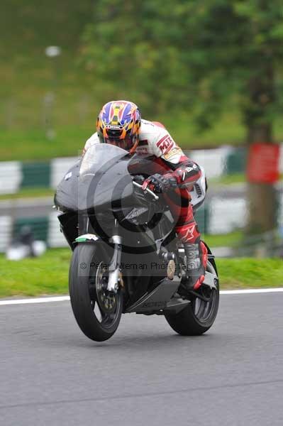 Motorcycle action photographs;cadwell;cadwell park photographs;event digital images;eventdigitalimages;motor racing louth lincolnshire;no limits trackday;peter wileman photography;trackday;trackday digital images;trackday photos
