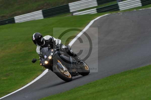 Motorcycle action photographs;cadwell;cadwell park photographs;event digital images;eventdigitalimages;motor racing louth lincolnshire;no limits trackday;peter wileman photography;trackday;trackday digital images;trackday photos