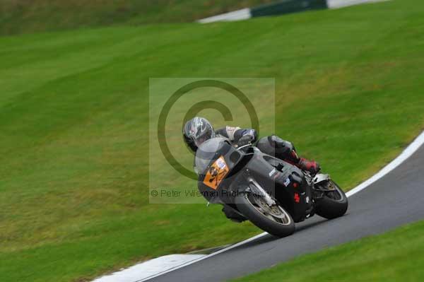 Motorcycle action photographs;cadwell;cadwell park photographs;event digital images;eventdigitalimages;motor racing louth lincolnshire;no limits trackday;peter wileman photography;trackday;trackday digital images;trackday photos