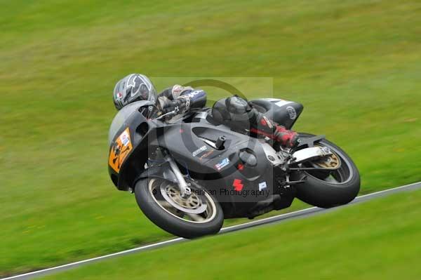 Motorcycle action photographs;cadwell;cadwell park photographs;event digital images;eventdigitalimages;motor racing louth lincolnshire;no limits trackday;peter wileman photography;trackday;trackday digital images;trackday photos