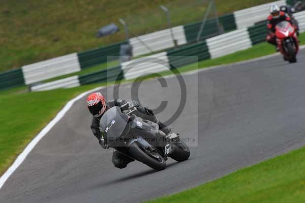 Motorcycle action photographs;cadwell;cadwell park photographs;event digital images;eventdigitalimages;motor racing louth lincolnshire;no limits trackday;peter wileman photography;trackday;trackday digital images;trackday photos