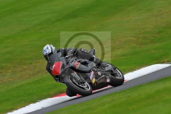 Motorcycle action photographs;cadwell;cadwell park photographs;event digital images;eventdigitalimages;motor racing louth lincolnshire;no limits trackday;peter wileman photography;trackday;trackday digital images;trackday photos