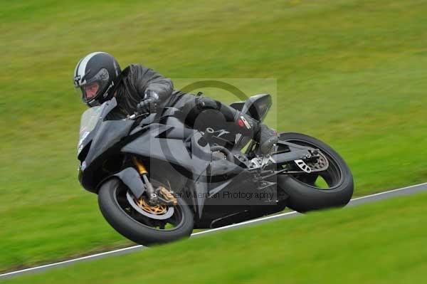 Motorcycle action photographs;cadwell;cadwell park photographs;event digital images;eventdigitalimages;motor racing louth lincolnshire;no limits trackday;peter wileman photography;trackday;trackday digital images;trackday photos