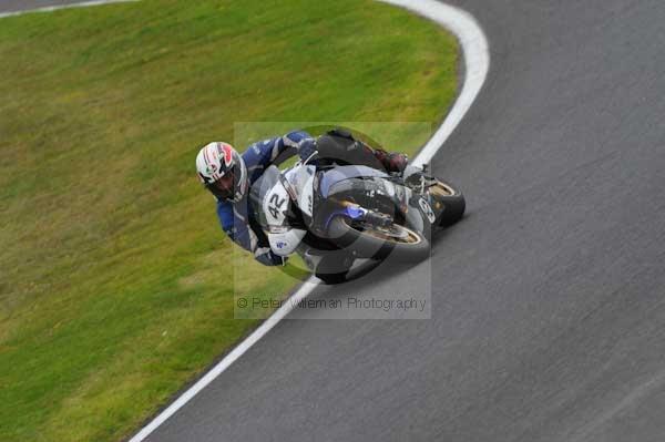 Motorcycle action photographs;cadwell;cadwell park photographs;event digital images;eventdigitalimages;motor racing louth lincolnshire;no limits trackday;peter wileman photography;trackday;trackday digital images;trackday photos