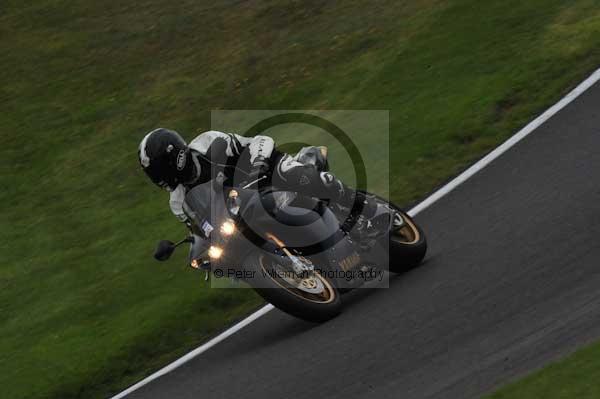 Motorcycle action photographs;cadwell;cadwell park photographs;event digital images;eventdigitalimages;motor racing louth lincolnshire;no limits trackday;peter wileman photography;trackday;trackday digital images;trackday photos