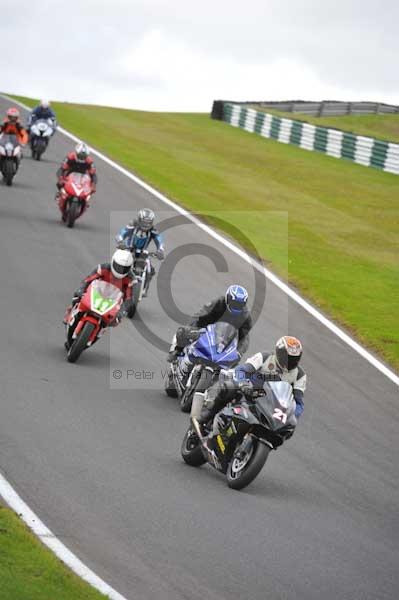 Motorcycle action photographs;cadwell;cadwell park photographs;event digital images;eventdigitalimages;motor racing louth lincolnshire;no limits trackday;peter wileman photography;trackday;trackday digital images;trackday photos