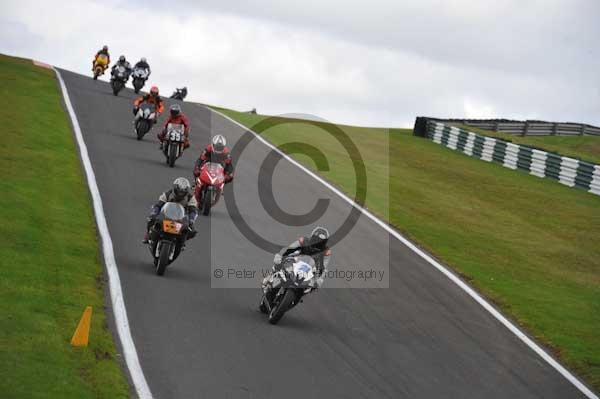 Motorcycle action photographs;cadwell;cadwell park photographs;event digital images;eventdigitalimages;motor racing louth lincolnshire;no limits trackday;peter wileman photography;trackday;trackday digital images;trackday photos