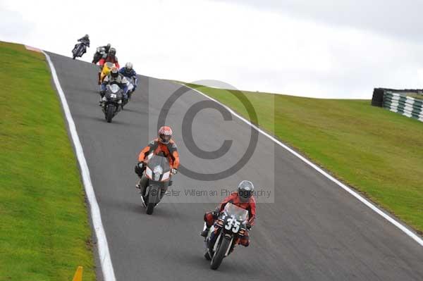 Motorcycle action photographs;cadwell;cadwell park photographs;event digital images;eventdigitalimages;motor racing louth lincolnshire;no limits trackday;peter wileman photography;trackday;trackday digital images;trackday photos
