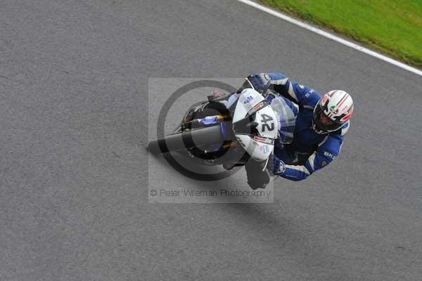 Motorcycle action photographs;cadwell;cadwell park photographs;event digital images;eventdigitalimages;motor racing louth lincolnshire;no limits trackday;peter wileman photography;trackday;trackday digital images;trackday photos