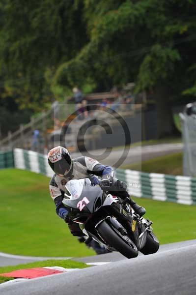 Motorcycle action photographs;cadwell;cadwell park photographs;event digital images;eventdigitalimages;motor racing louth lincolnshire;no limits trackday;peter wileman photography;trackday;trackday digital images;trackday photos