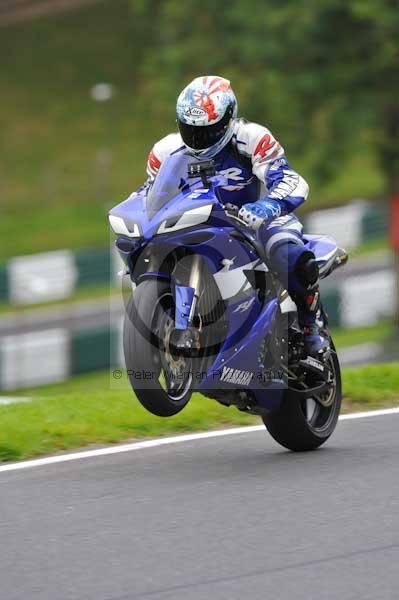 Motorcycle action photographs;cadwell;cadwell park photographs;event digital images;eventdigitalimages;motor racing louth lincolnshire;no limits trackday;peter wileman photography;trackday;trackday digital images;trackday photos