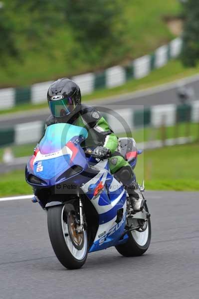 Motorcycle action photographs;cadwell;cadwell park photographs;event digital images;eventdigitalimages;motor racing louth lincolnshire;no limits trackday;peter wileman photography;trackday;trackday digital images;trackday photos