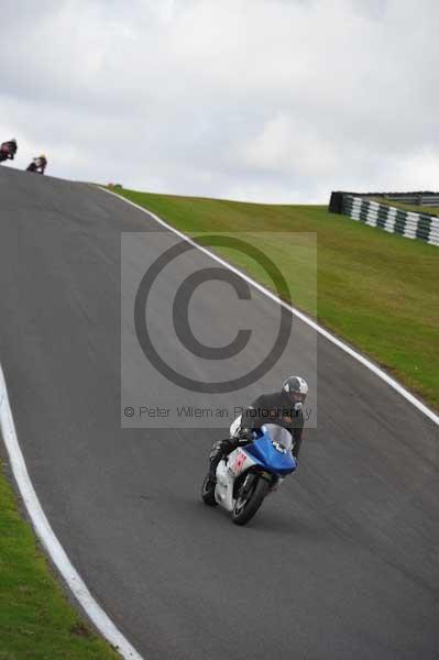 Motorcycle action photographs;cadwell;cadwell park photographs;event digital images;eventdigitalimages;motor racing louth lincolnshire;no limits trackday;peter wileman photography;trackday;trackday digital images;trackday photos