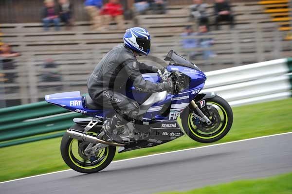 Motorcycle action photographs;cadwell;cadwell park photographs;event digital images;eventdigitalimages;motor racing louth lincolnshire;no limits trackday;peter wileman photography;trackday;trackday digital images;trackday photos