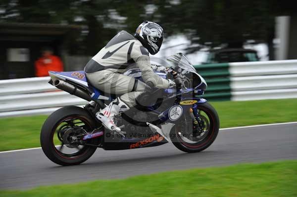 Motorcycle action photographs;cadwell;cadwell park photographs;event digital images;eventdigitalimages;motor racing louth lincolnshire;no limits trackday;peter wileman photography;trackday;trackday digital images;trackday photos
