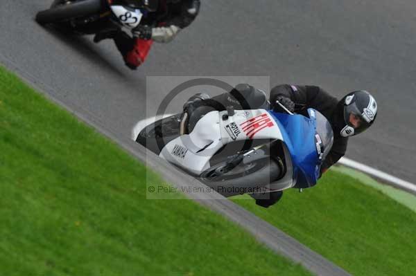 Motorcycle action photographs;cadwell;cadwell park photographs;event digital images;eventdigitalimages;motor racing louth lincolnshire;no limits trackday;peter wileman photography;trackday;trackday digital images;trackday photos
