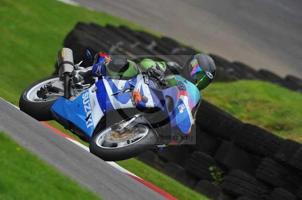 Motorcycle action photographs;cadwell;cadwell park photographs;event digital images;eventdigitalimages;motor racing louth lincolnshire;no limits trackday;peter wileman photography;trackday;trackday digital images;trackday photos