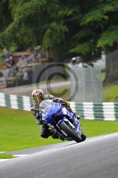 Motorcycle action photographs;cadwell;cadwell park photographs;event digital images;eventdigitalimages;motor racing louth lincolnshire;no limits trackday;peter wileman photography;trackday;trackday digital images;trackday photos