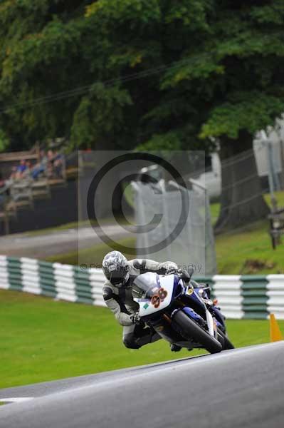 Motorcycle action photographs;cadwell;cadwell park photographs;event digital images;eventdigitalimages;motor racing louth lincolnshire;no limits trackday;peter wileman photography;trackday;trackday digital images;trackday photos