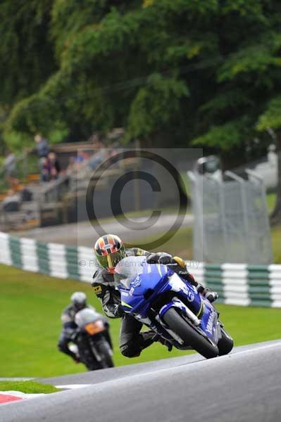 Motorcycle action photographs;cadwell;cadwell park photographs;event digital images;eventdigitalimages;motor racing louth lincolnshire;no limits trackday;peter wileman photography;trackday;trackday digital images;trackday photos
