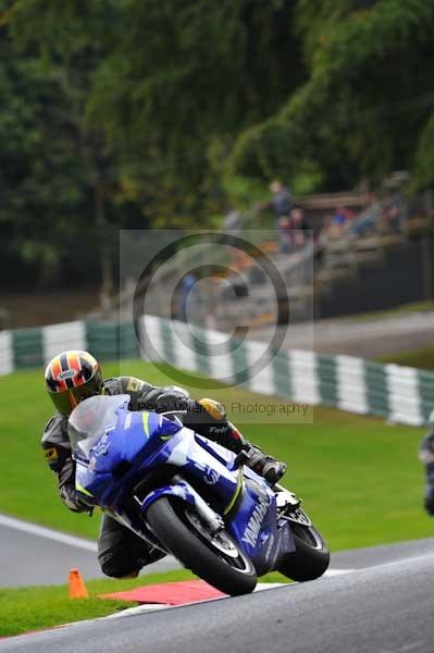 Motorcycle action photographs;cadwell;cadwell park photographs;event digital images;eventdigitalimages;motor racing louth lincolnshire;no limits trackday;peter wileman photography;trackday;trackday digital images;trackday photos