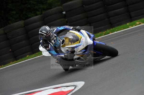 Motorcycle action photographs;cadwell;cadwell park photographs;event digital images;eventdigitalimages;motor racing louth lincolnshire;no limits trackday;peter wileman photography;trackday;trackday digital images;trackday photos