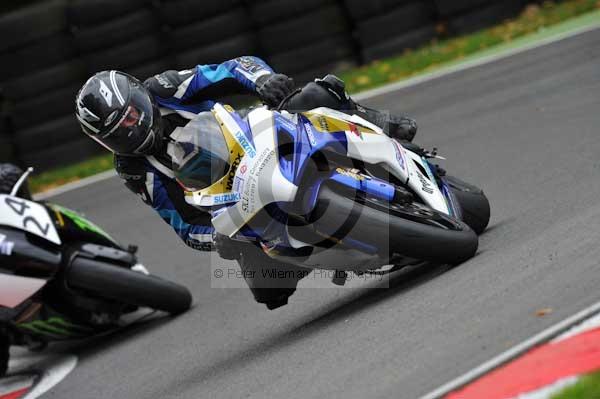 Motorcycle action photographs;cadwell;cadwell park photographs;event digital images;eventdigitalimages;motor racing louth lincolnshire;no limits trackday;peter wileman photography;trackday;trackday digital images;trackday photos
