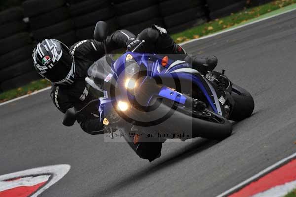 Motorcycle action photographs;cadwell;cadwell park photographs;event digital images;eventdigitalimages;motor racing louth lincolnshire;no limits trackday;peter wileman photography;trackday;trackday digital images;trackday photos