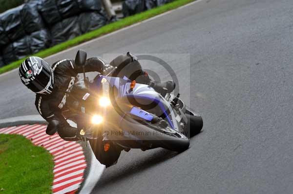 Motorcycle action photographs;cadwell;cadwell park photographs;event digital images;eventdigitalimages;motor racing louth lincolnshire;no limits trackday;peter wileman photography;trackday;trackday digital images;trackday photos