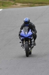 Motorcycle-action-photographs;cadwell;cadwell-park-photographs;event-digital-images;eventdigitalimages;motor-racing-louth-lincolnshire;no-limits-trackday;peter-wileman-photography;trackday;trackday-digital-images;trackday-photos