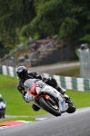 Motorcycle-action-photographs;cadwell;cadwell-park-photographs;event-digital-images;eventdigitalimages;motor-racing-louth-lincolnshire;no-limits-trackday;peter-wileman-photography;trackday;trackday-digital-images;trackday-photos
