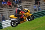Motorcycle-action-photographs;cadwell;cadwell-park-photographs;event-digital-images;eventdigitalimages;motor-racing-louth-lincolnshire;no-limits-trackday;peter-wileman-photography;trackday;trackday-digital-images;trackday-photos