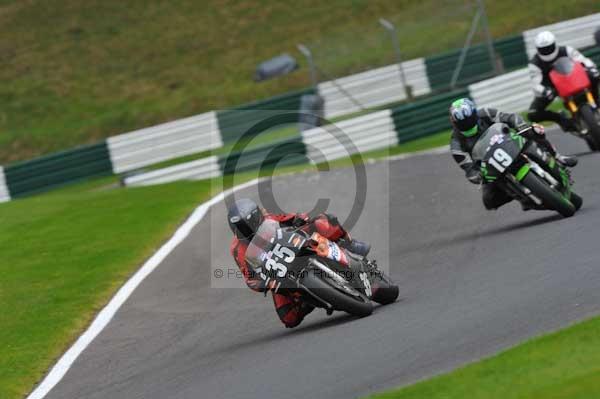 Motorcycle action photographs;cadwell;cadwell park photographs;event digital images;eventdigitalimages;motor racing louth lincolnshire;no limits trackday;peter wileman photography;trackday;trackday digital images;trackday photos