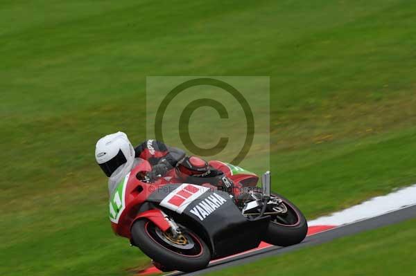 Motorcycle action photographs;cadwell;cadwell park photographs;event digital images;eventdigitalimages;motor racing louth lincolnshire;no limits trackday;peter wileman photography;trackday;trackday digital images;trackday photos