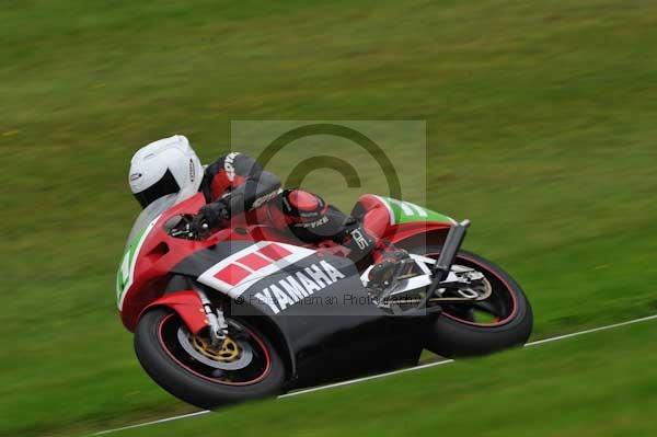Motorcycle action photographs;cadwell;cadwell park photographs;event digital images;eventdigitalimages;motor racing louth lincolnshire;no limits trackday;peter wileman photography;trackday;trackday digital images;trackday photos