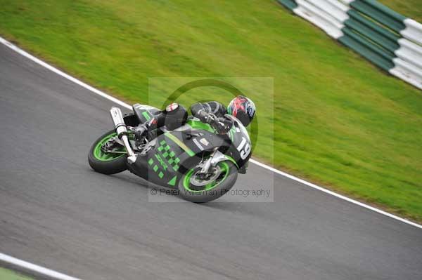 Motorcycle action photographs;cadwell;cadwell park photographs;event digital images;eventdigitalimages;motor racing louth lincolnshire;no limits trackday;peter wileman photography;trackday;trackday digital images;trackday photos