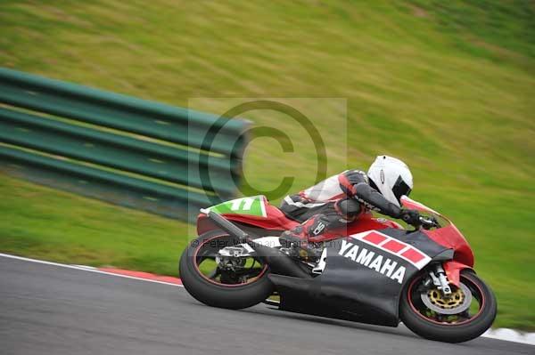 Motorcycle action photographs;cadwell;cadwell park photographs;event digital images;eventdigitalimages;motor racing louth lincolnshire;no limits trackday;peter wileman photography;trackday;trackday digital images;trackday photos