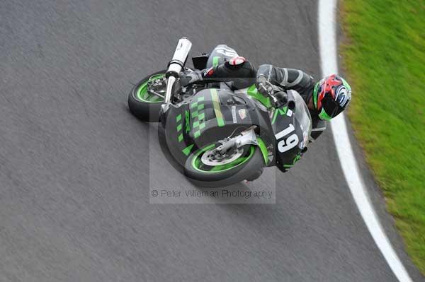 Motorcycle action photographs;cadwell;cadwell park photographs;event digital images;eventdigitalimages;motor racing louth lincolnshire;no limits trackday;peter wileman photography;trackday;trackday digital images;trackday photos