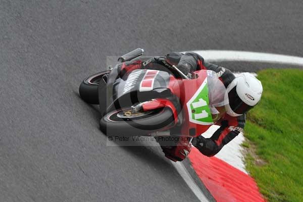 Motorcycle action photographs;cadwell;cadwell park photographs;event digital images;eventdigitalimages;motor racing louth lincolnshire;no limits trackday;peter wileman photography;trackday;trackday digital images;trackday photos