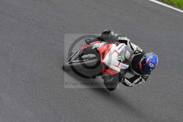Motorcycle action photographs;cadwell;cadwell park photographs;event digital images;eventdigitalimages;motor racing louth lincolnshire;no limits trackday;peter wileman photography;trackday;trackday digital images;trackday photos