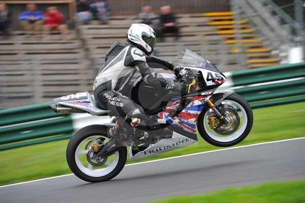 Motorcycle action photographs;cadwell;cadwell park photographs;event digital images;eventdigitalimages;motor racing louth lincolnshire;no limits trackday;peter wileman photography;trackday;trackday digital images;trackday photos