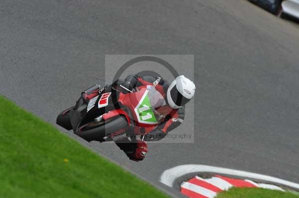 Motorcycle action photographs;cadwell;cadwell park photographs;event digital images;eventdigitalimages;motor racing louth lincolnshire;no limits trackday;peter wileman photography;trackday;trackday digital images;trackday photos