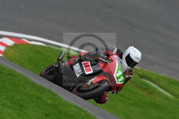 Motorcycle action photographs;cadwell;cadwell park photographs;event digital images;eventdigitalimages;motor racing louth lincolnshire;no limits trackday;peter wileman photography;trackday;trackday digital images;trackday photos