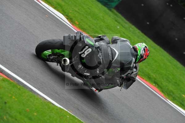 Motorcycle action photographs;cadwell;cadwell park photographs;event digital images;eventdigitalimages;motor racing louth lincolnshire;no limits trackday;peter wileman photography;trackday;trackday digital images;trackday photos