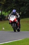 Motorcycle-action-photographs;cadwell;cadwell-park-photographs;event-digital-images;eventdigitalimages;motor-racing-louth-lincolnshire;no-limits-trackday;peter-wileman-photography;trackday;trackday-digital-images;trackday-photos