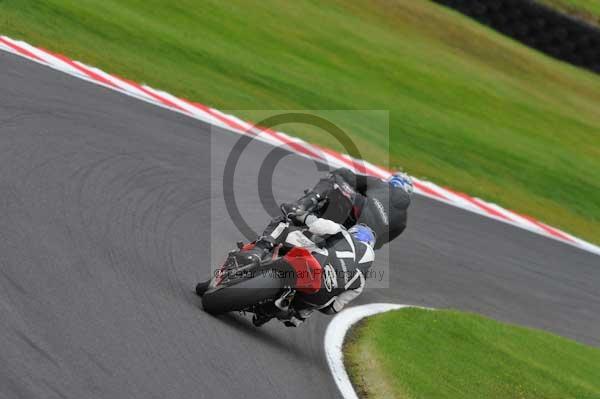 Motorcycle action photographs;cadwell;cadwell park photographs;event digital images;eventdigitalimages;motor racing louth lincolnshire;no limits trackday;peter wileman photography;trackday;trackday digital images;trackday photos